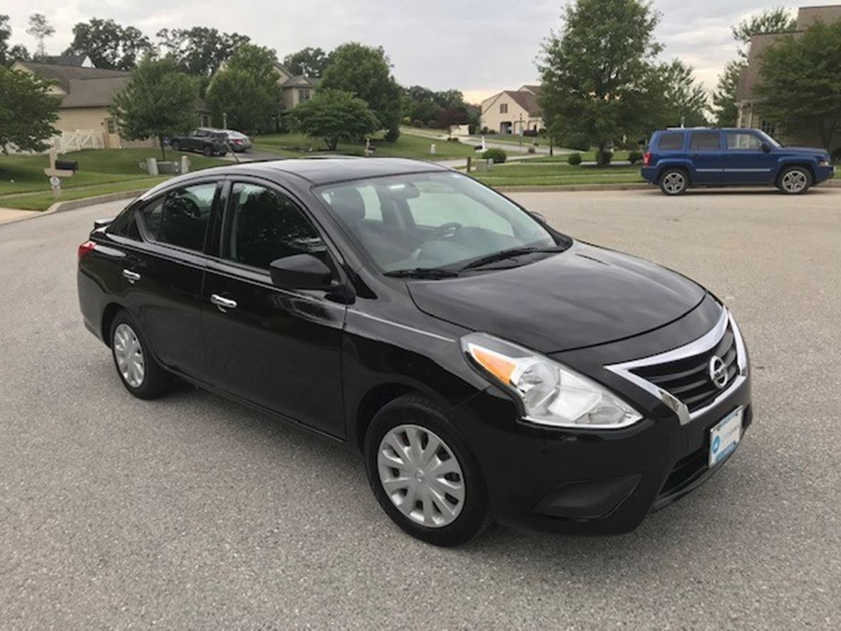 2018 Nissan Versa for sale by owner in York