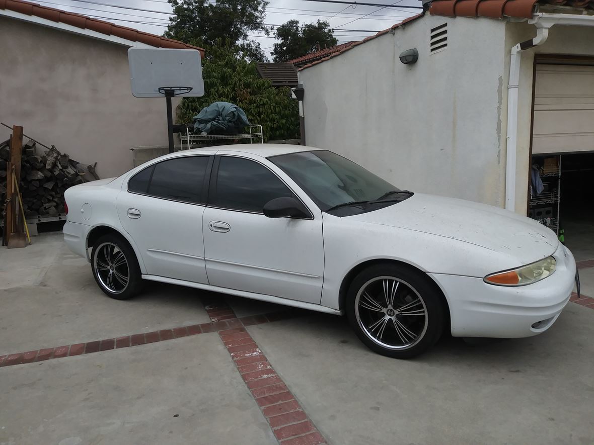 2003 Oldsmobile Alero for sale by owner in Los Angeles