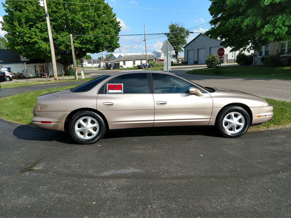 1999 Oldsmobile Aurora for sale by owner in Shelbyville