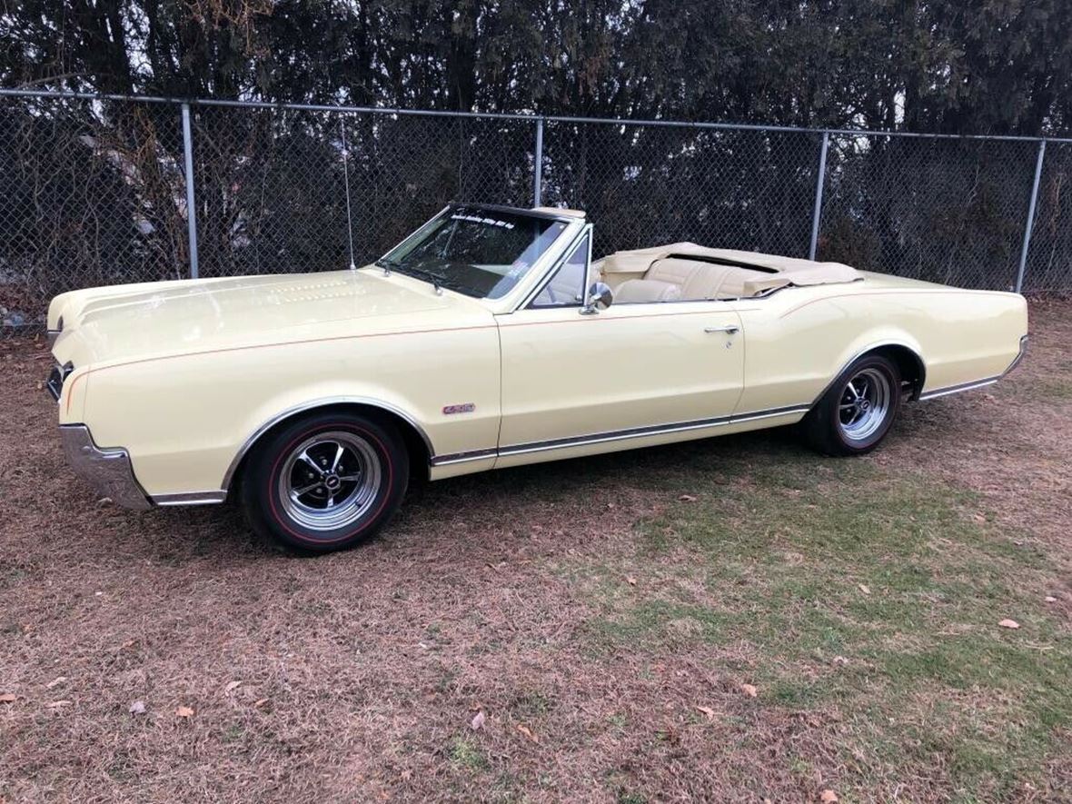 1967 Oldsmobile CUTLASS L78/442 for sale by owner in Lexington