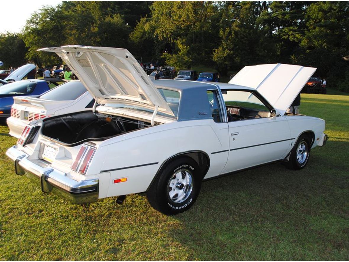 1980 Oldsmobile Cutlass Supreme for sale by owner in Fairless Hills