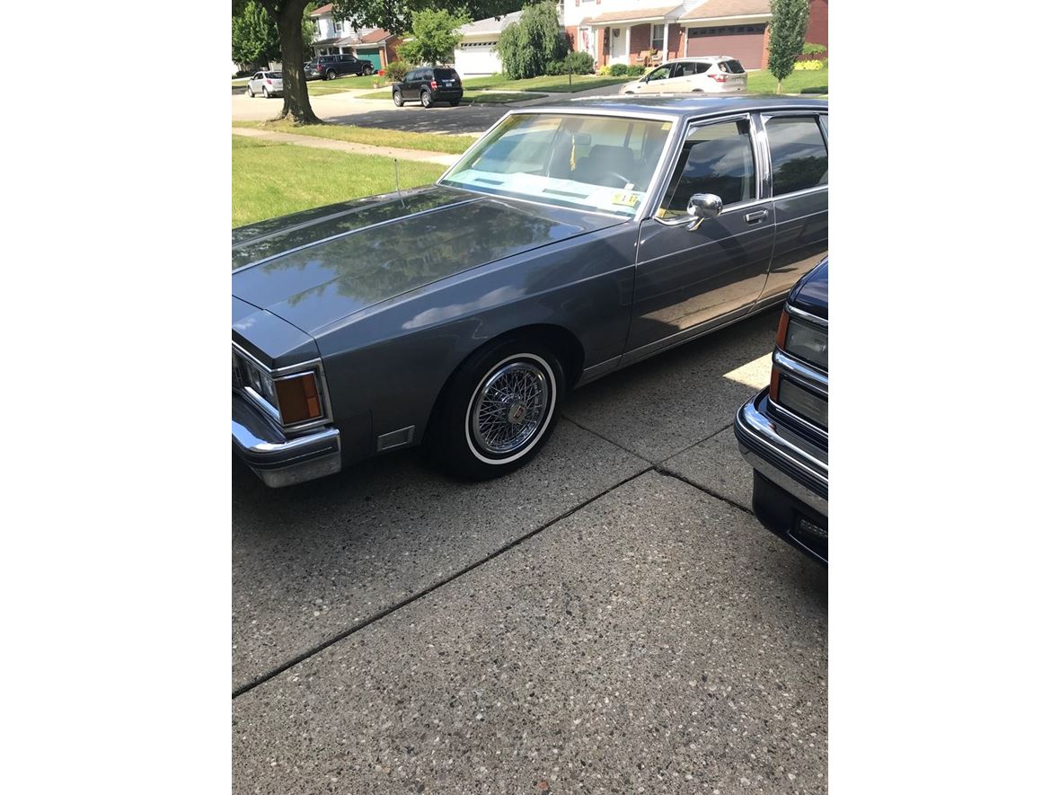 1984 Oldsmobile Ninety-Eight for sale by owner in Livonia