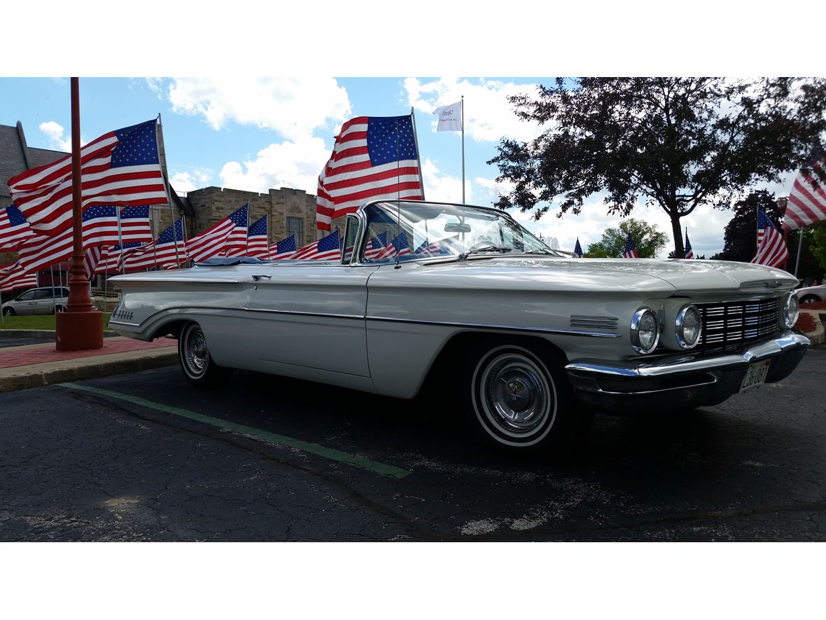 1960 Oldsmobile Super 88 for sale by owner in Milwaukee