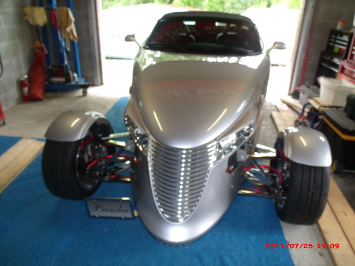 2000 Plymouth Prowler for sale by owner in Columbus