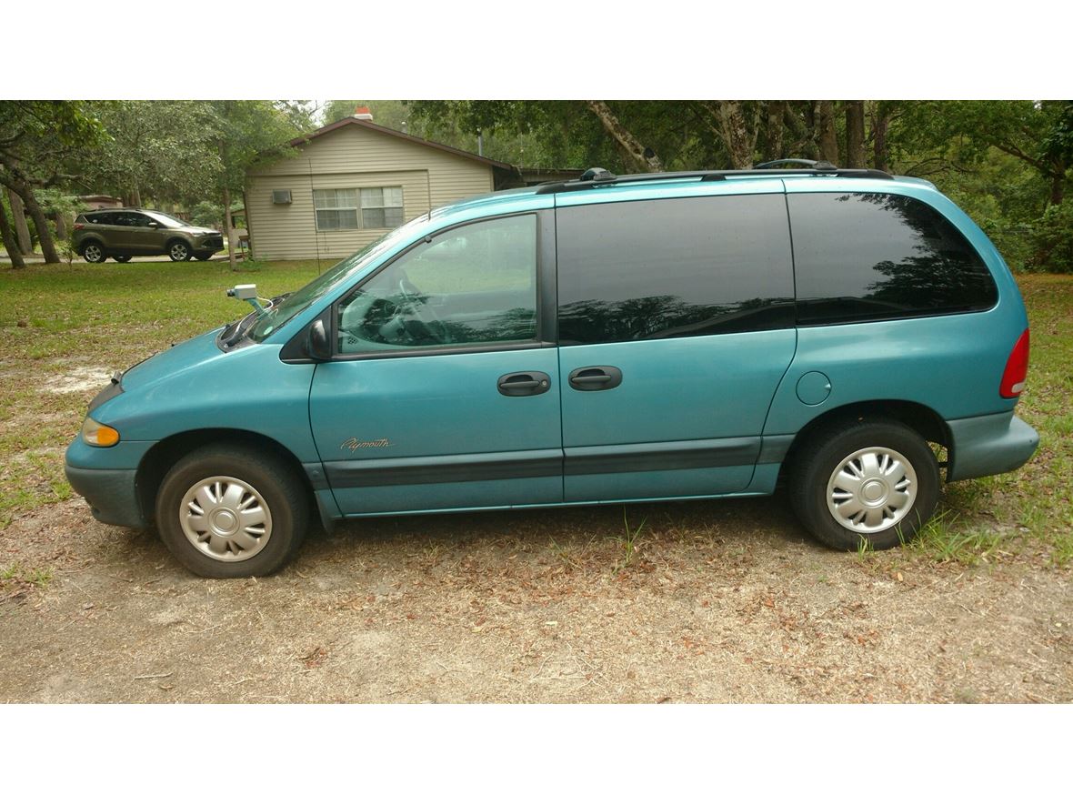 1998 Plymouth Voyager for sale by owner in Ocklawaha
