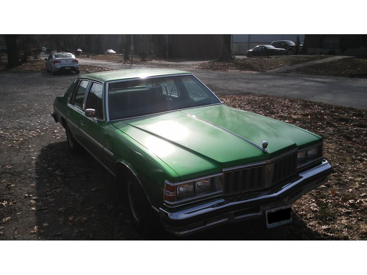1979 Pontiac Bonneville for sale by owner in Kansas City