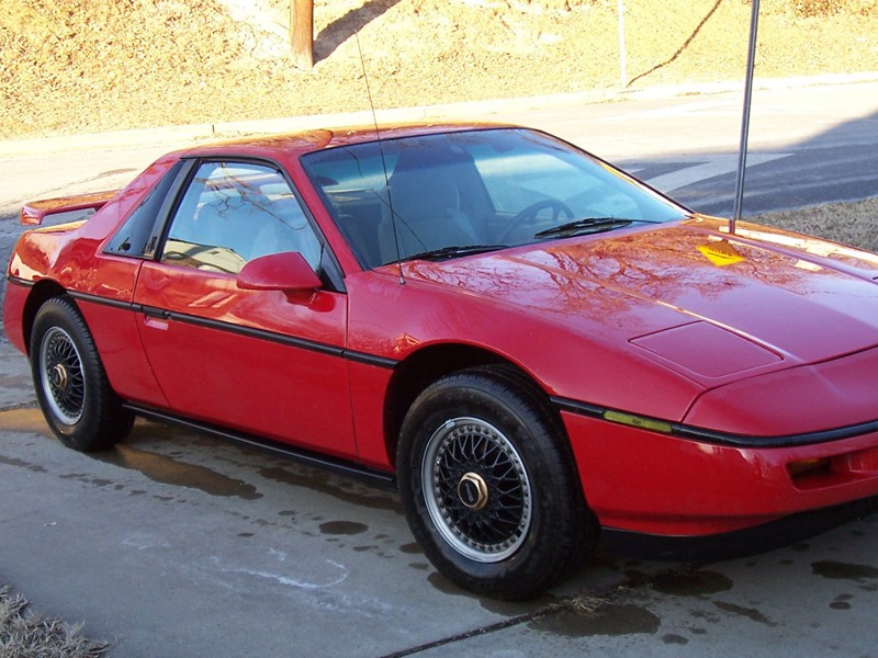 1988 Pontiac Fiero Classic Car Walterboro, SC 29488