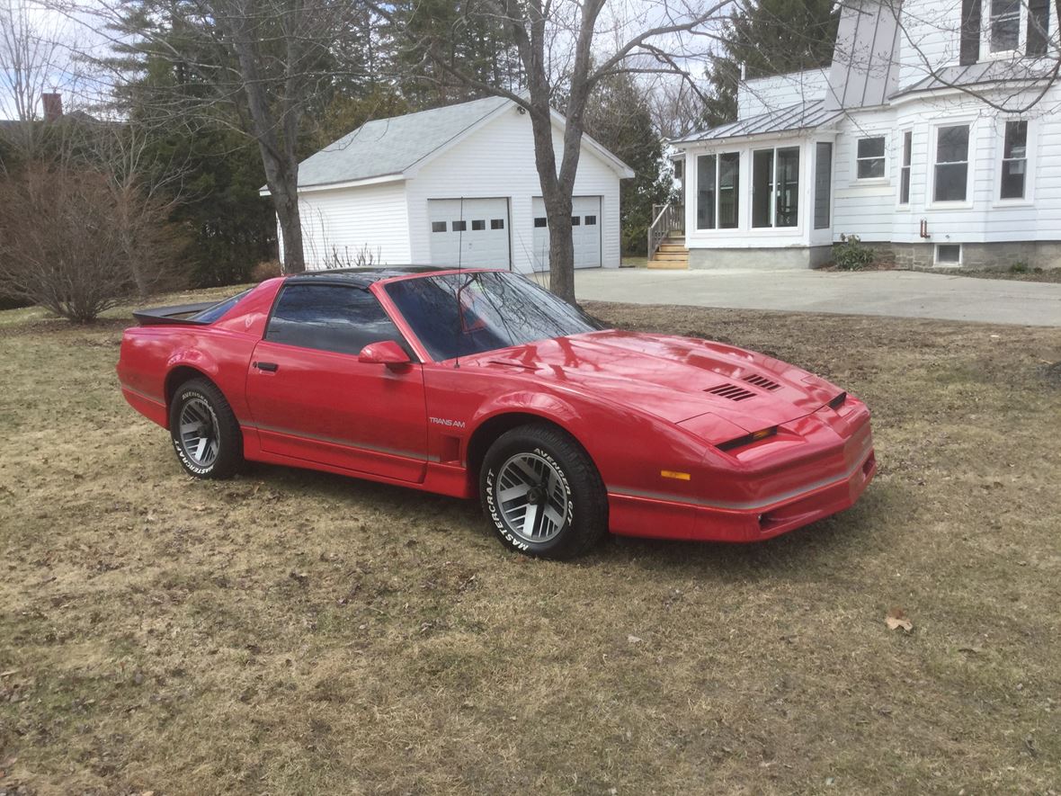 1986 Pontiac Firebird for sale by owner in Pittsfield