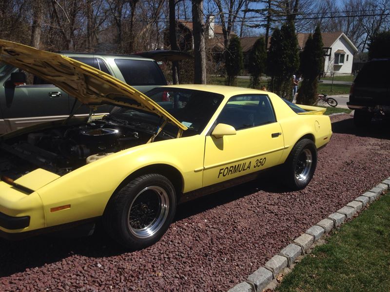 1988 Pontiac Firebird for sale by owner in SHIRLEY
