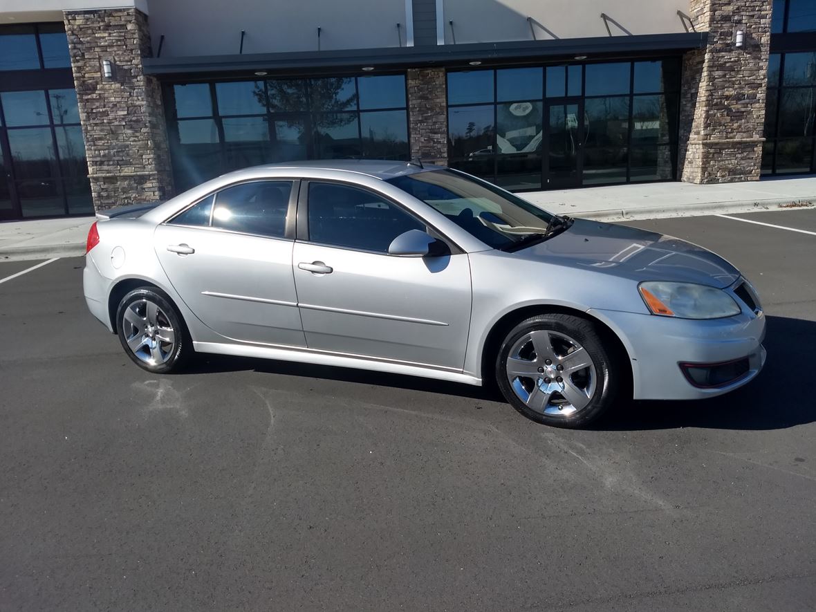 2010 Pontiac G6 for Sale by Owner in High Point, NC 27265