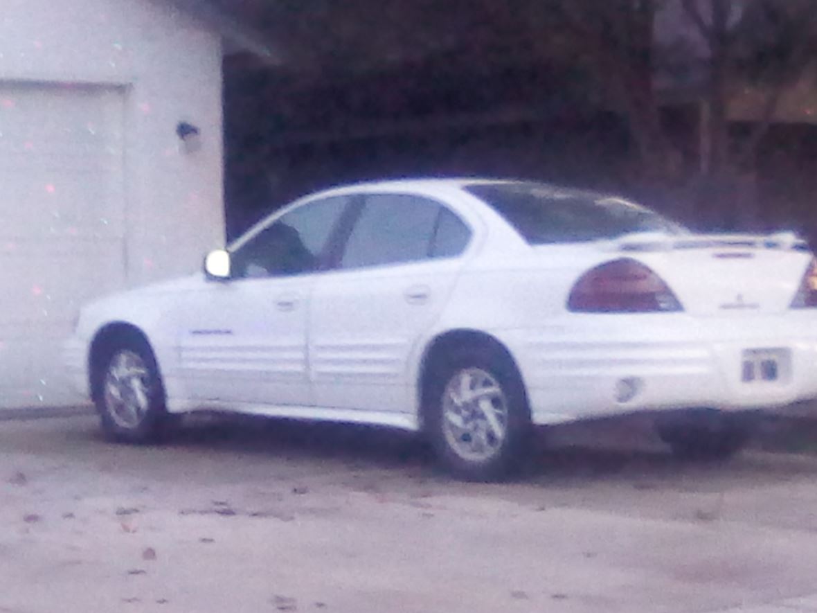2001 Pontiac Grand Am for sale by owner in Chowchilla
