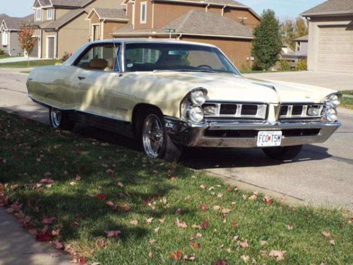 1965 Pontiac Grand Prix for sale by owner in Concordia