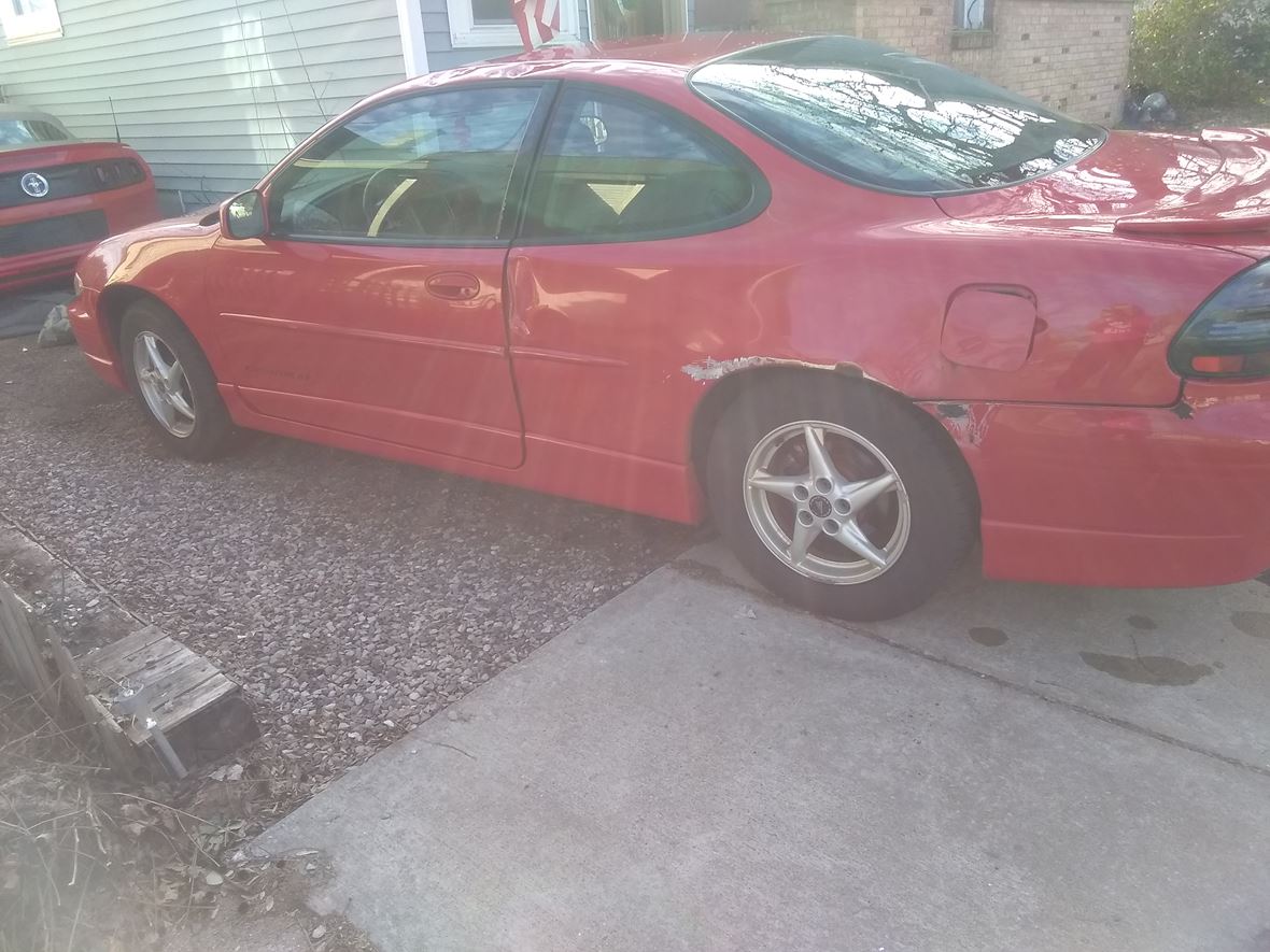 2000 Pontiac Grand Prix for sale by owner in Grand Rapids