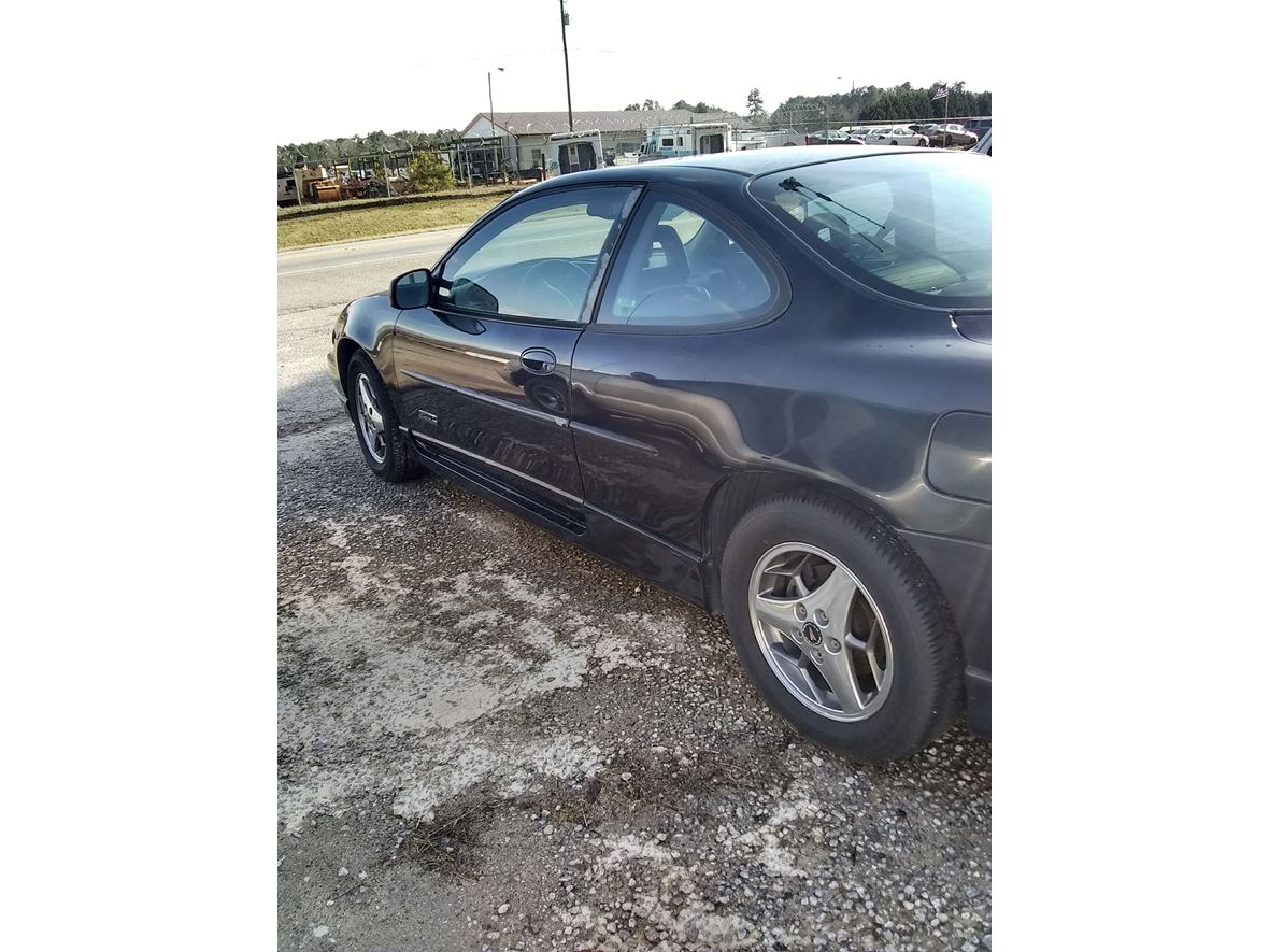 2002 Pontiac Grand Prix for sale by owner in Hull