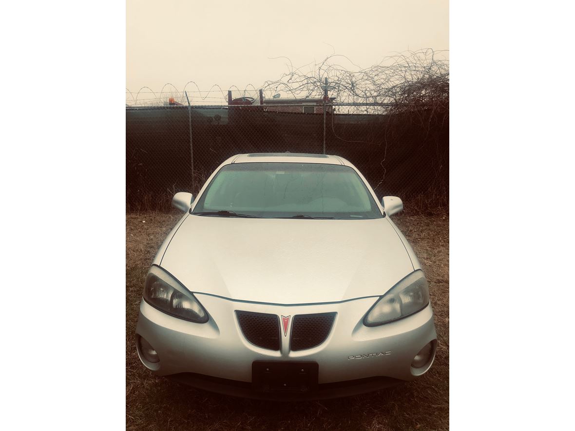 2004 Pontiac Grand Prix for sale by owner in Clementon