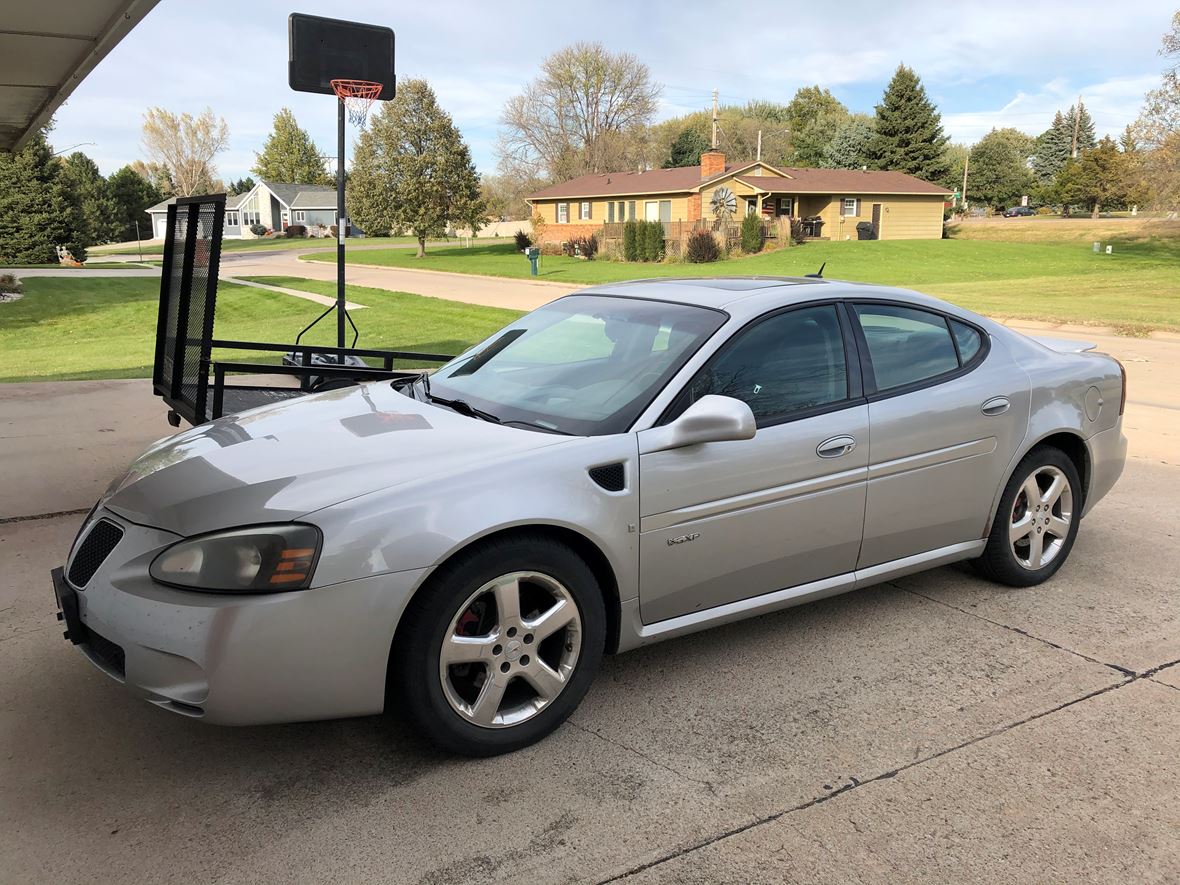 2008 Pontiac Grand Prix for sale by owner in Oneill