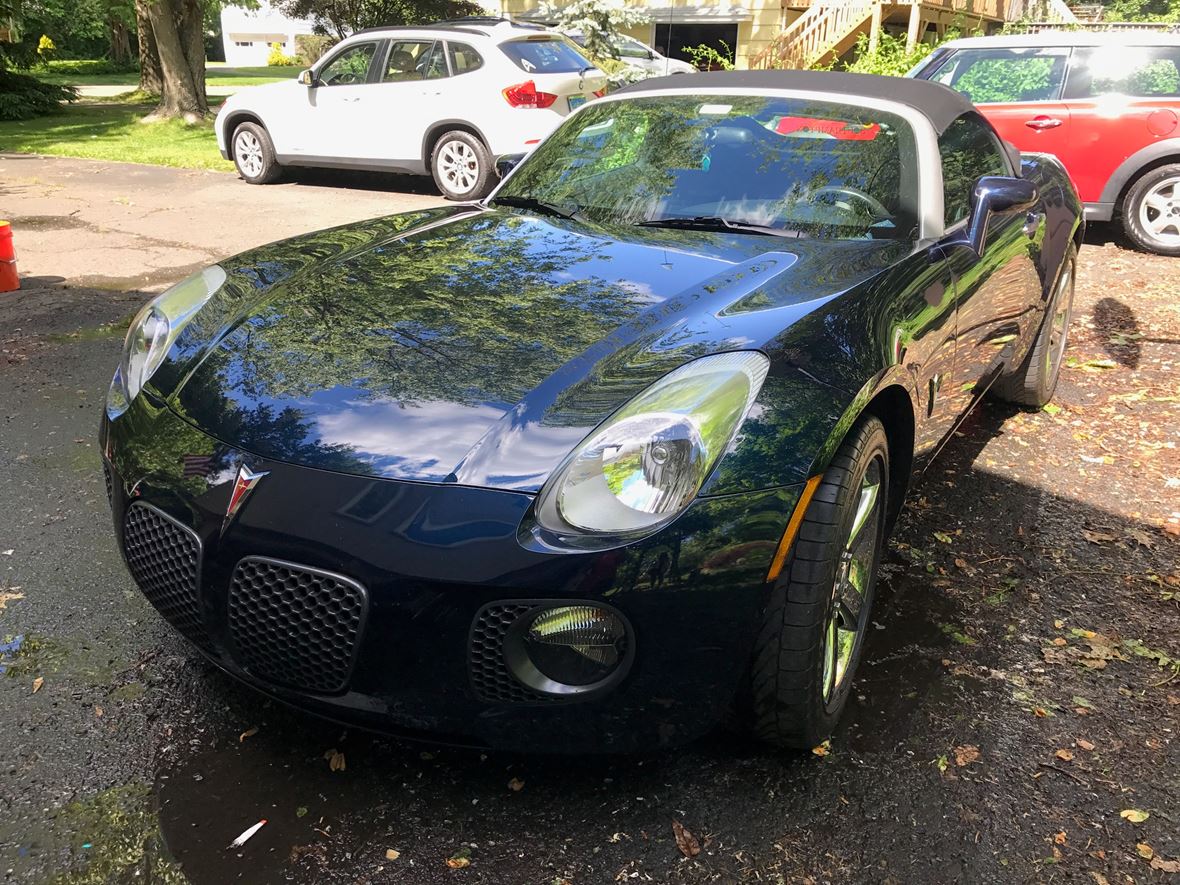 2007 Pontiac Solstice for sale by owner in Stratford