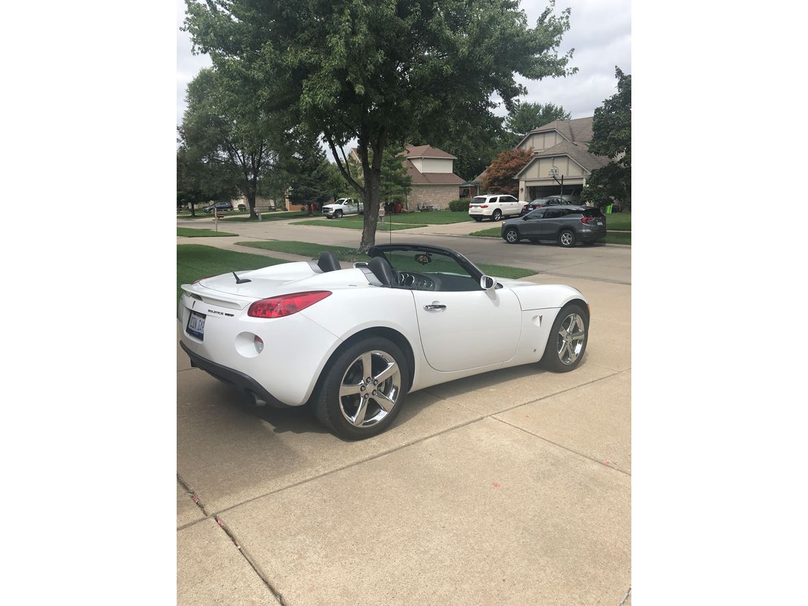 2008 Pontiac Solstice GXP tubro charged for sale by owner in Clinton Township