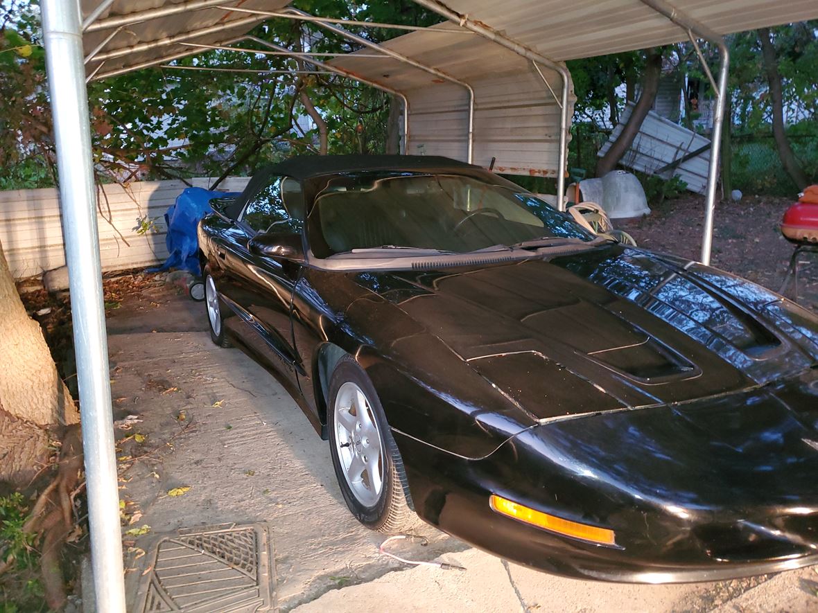1995 Pontiac Trans Am for sale by owner in Flint