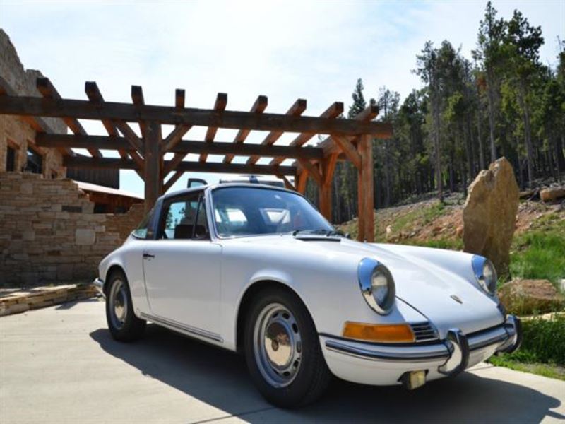 1969 Porsche 911 Antique Car Monument, CO 80132