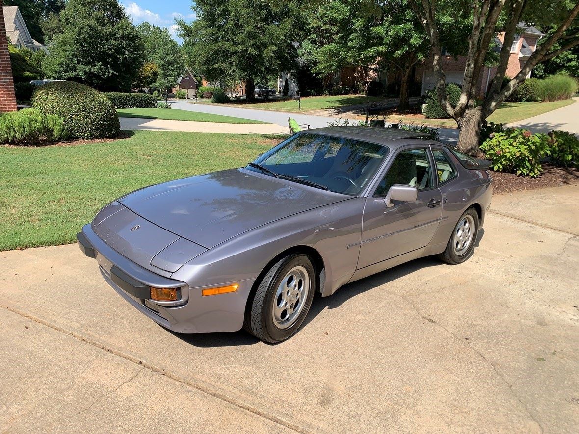 1987 Porsche 944 for sale by owner in Duluth