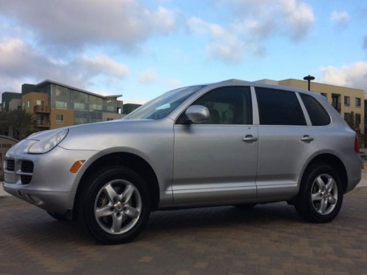 2005 Porsche Cayenne for sale by owner in Anaheim