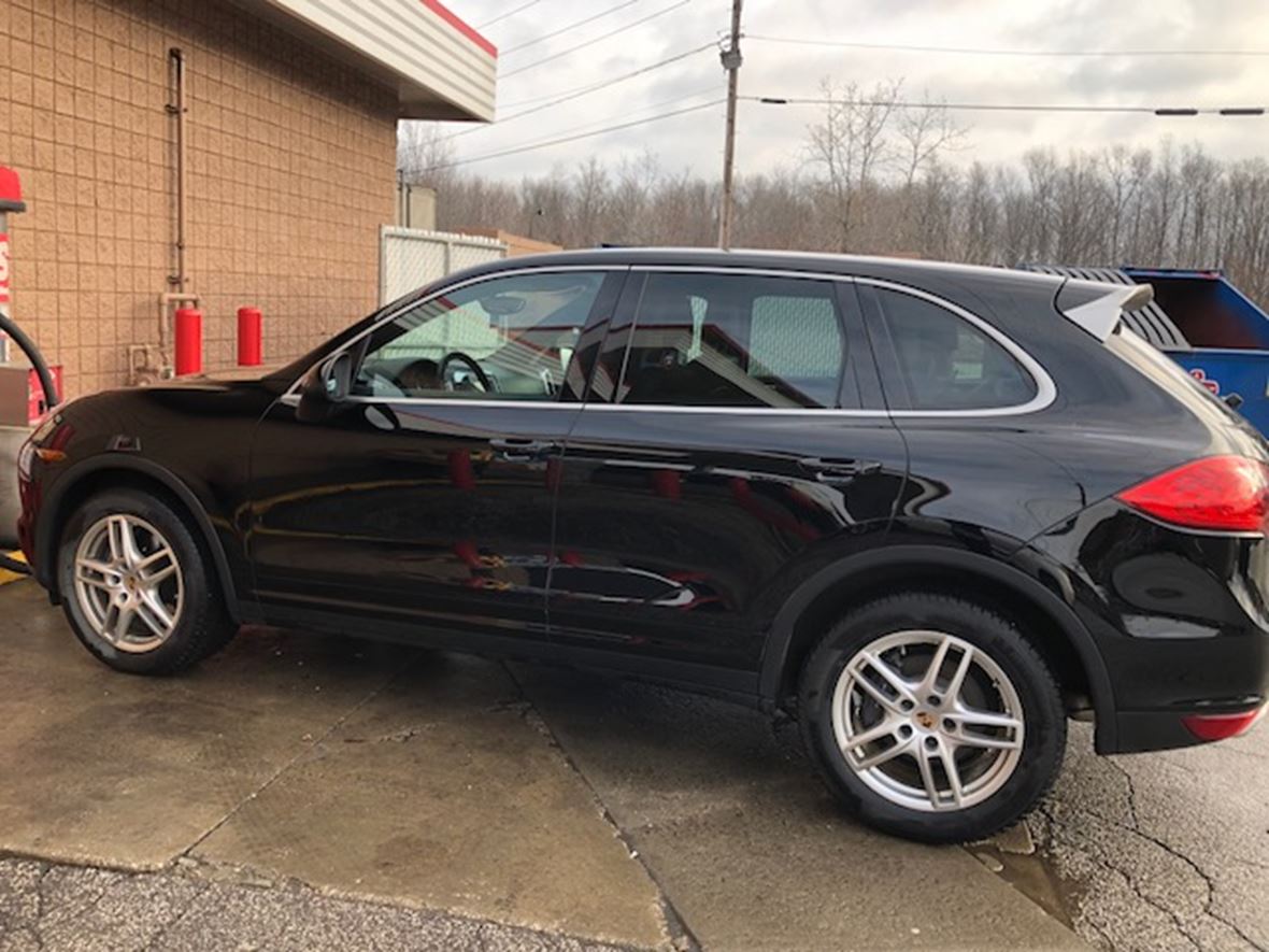 2014 Porsche Cayenne for Sale by Owner in Mentor, OH 44060