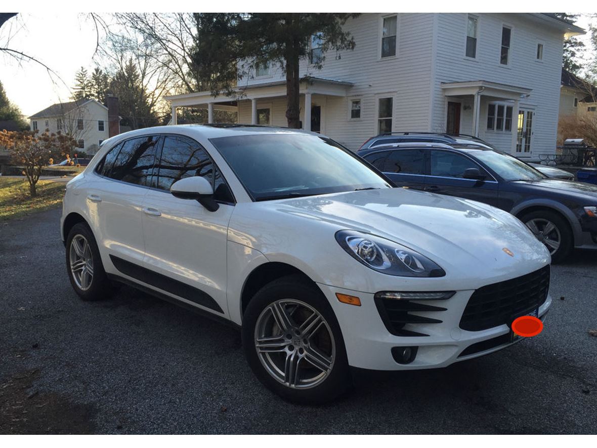 2016 Porsche Macan for sale by owner in New York
