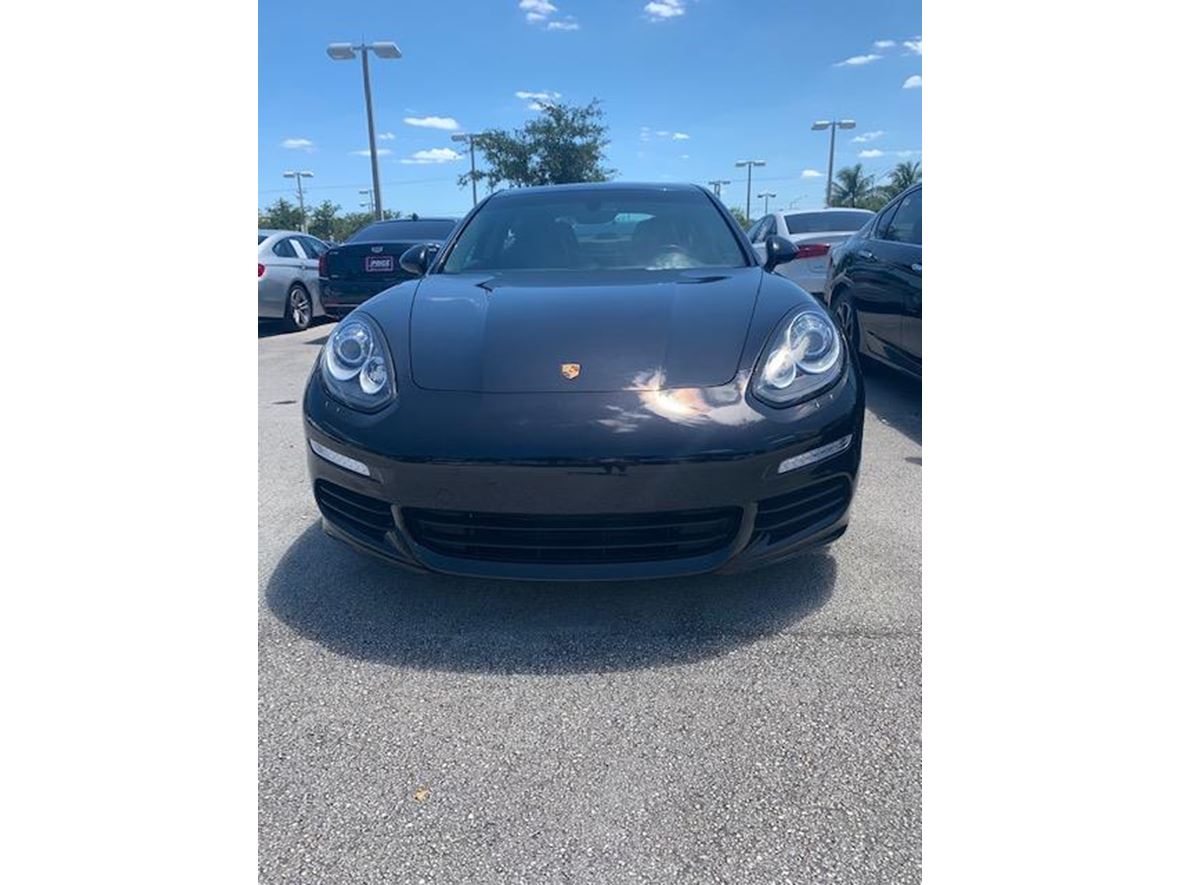 2014 Porsche Panamera for sale by owner in Miami