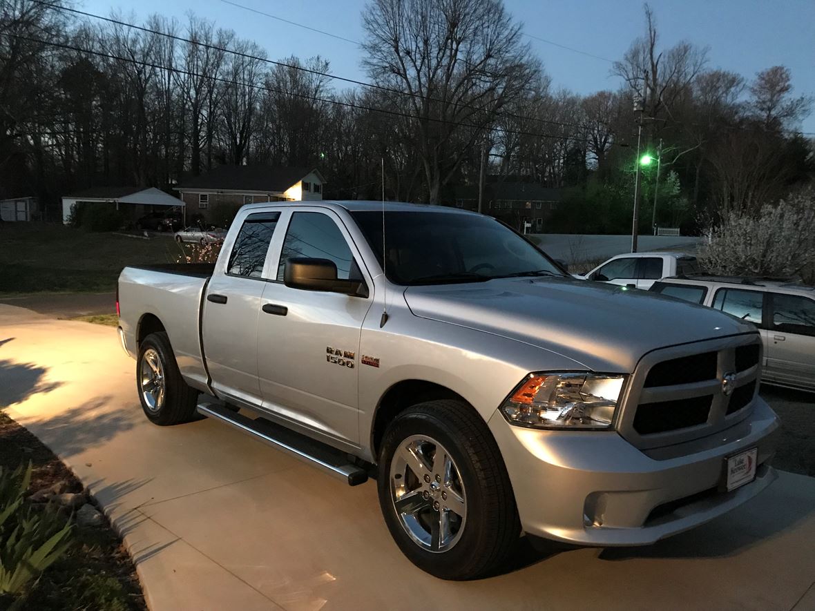 2015 RAM 1500 for sale by owner in Taylors