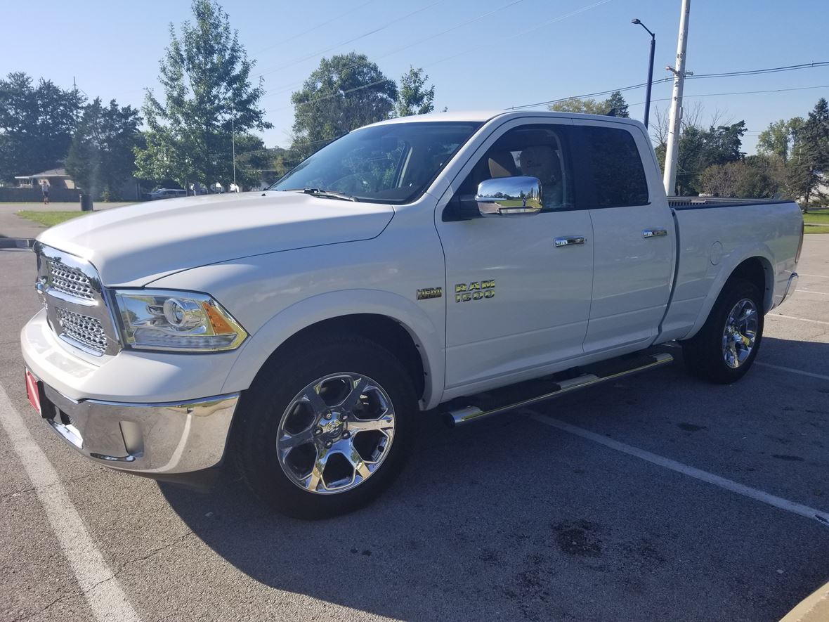 2017 RAM 1500 for sale by owner in Louisville