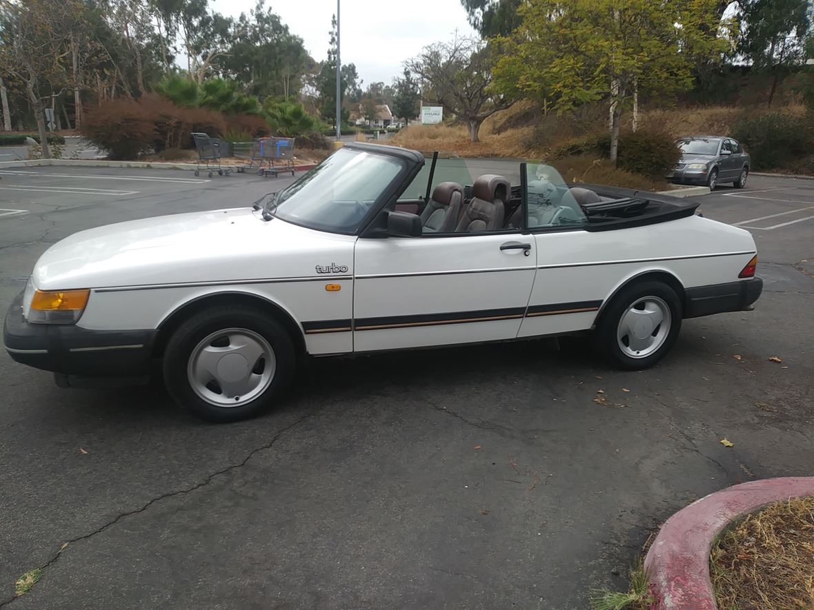 1988 Saab 900 turbo for sale by owner in Vista