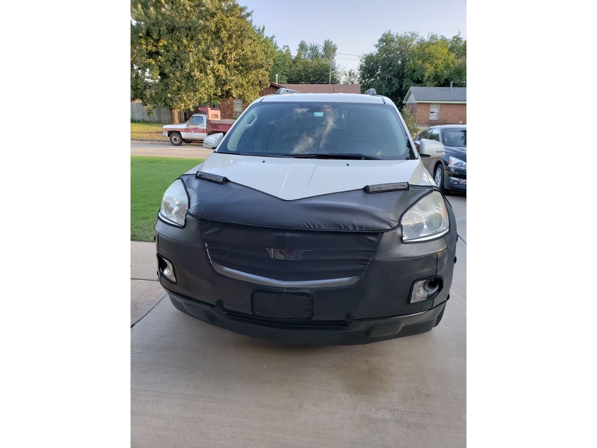 2010 Saturn Outlook for sale by owner in Norman