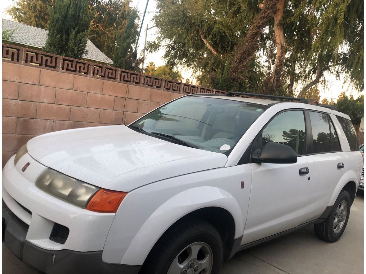 2003 Saturn VUE for sale by owner in Granada Hills