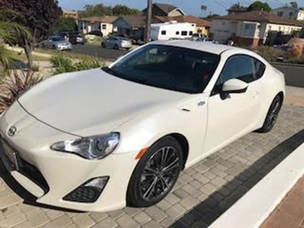 2014 Scion FR-S for sale by owner in San Pedro