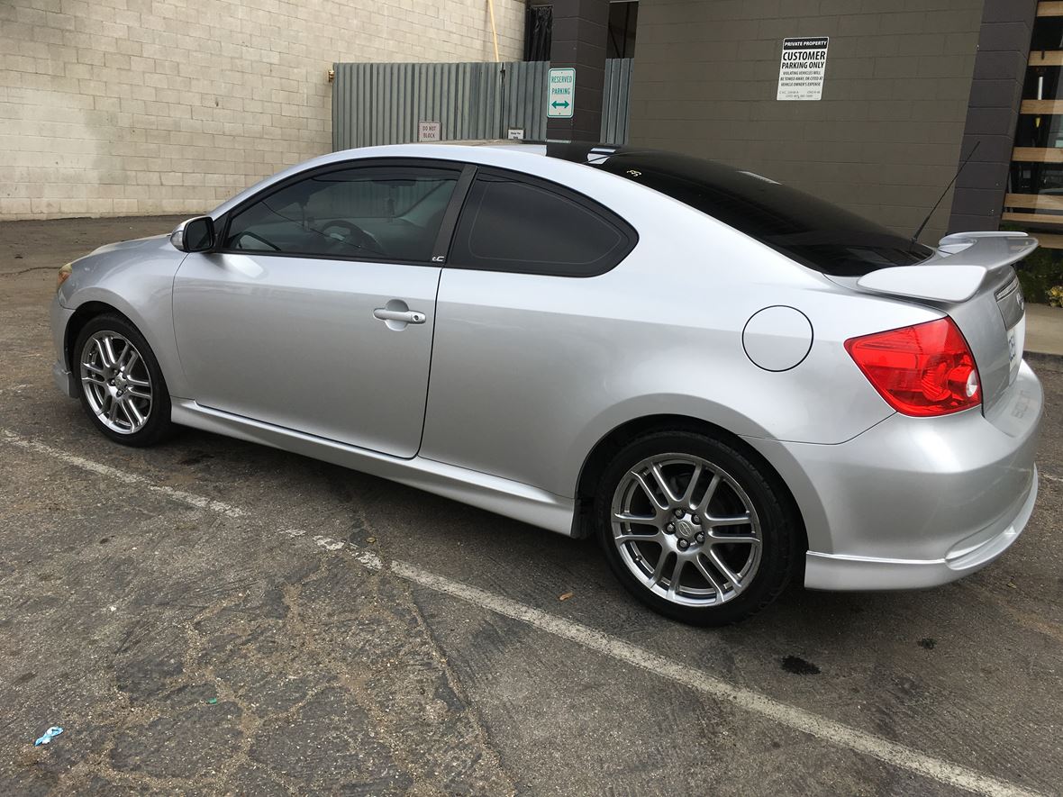 2007 Scion TC for sale by owner in Los Angeles