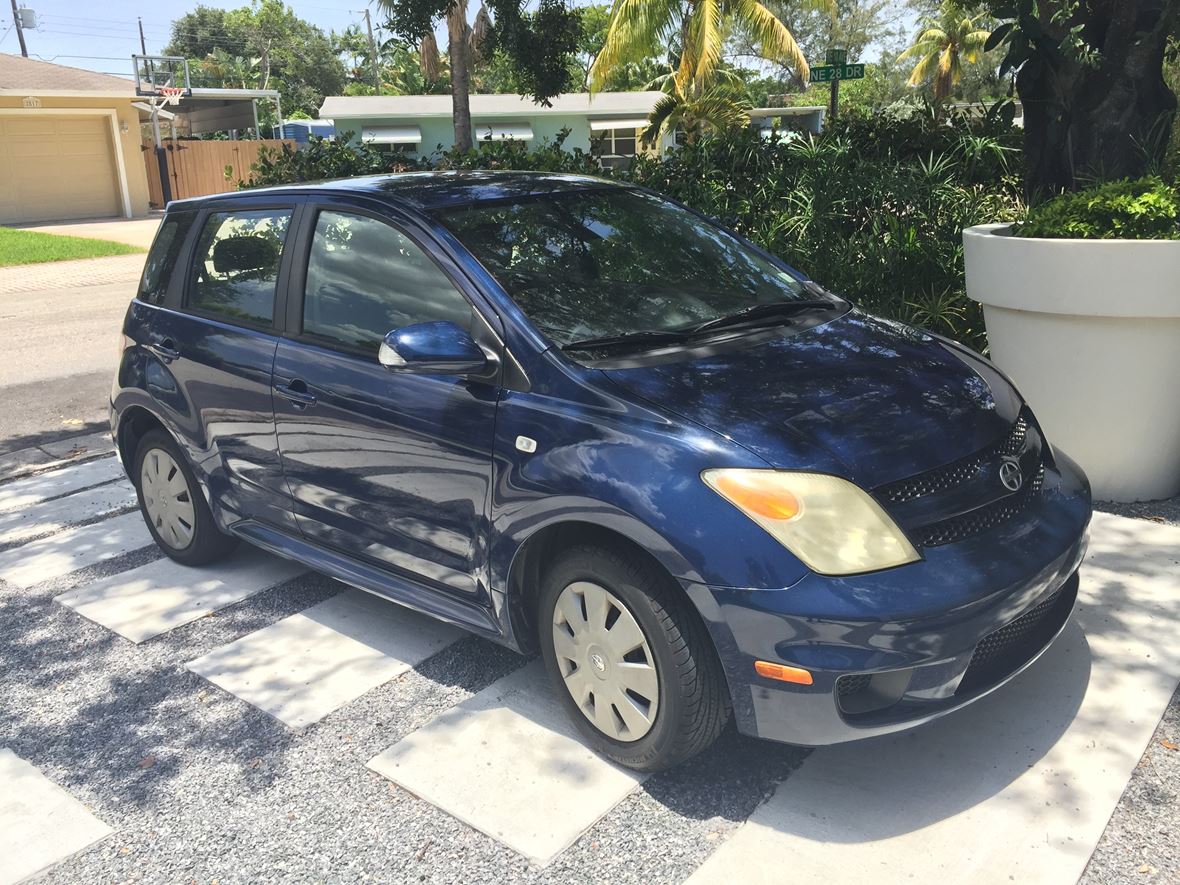 2006 Scion XA for sale by owner in Fort Lauderdale