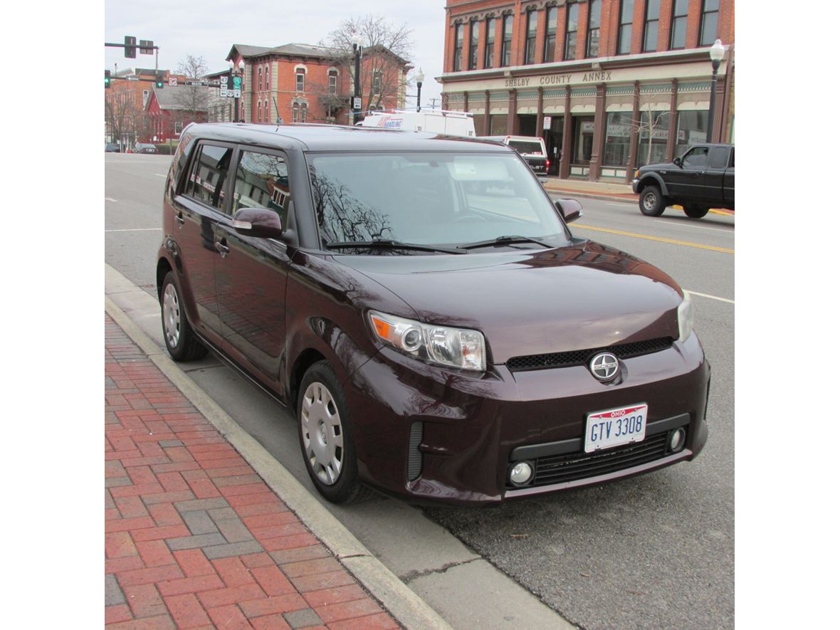 2011 Scion XB for sale by owner in Sidney