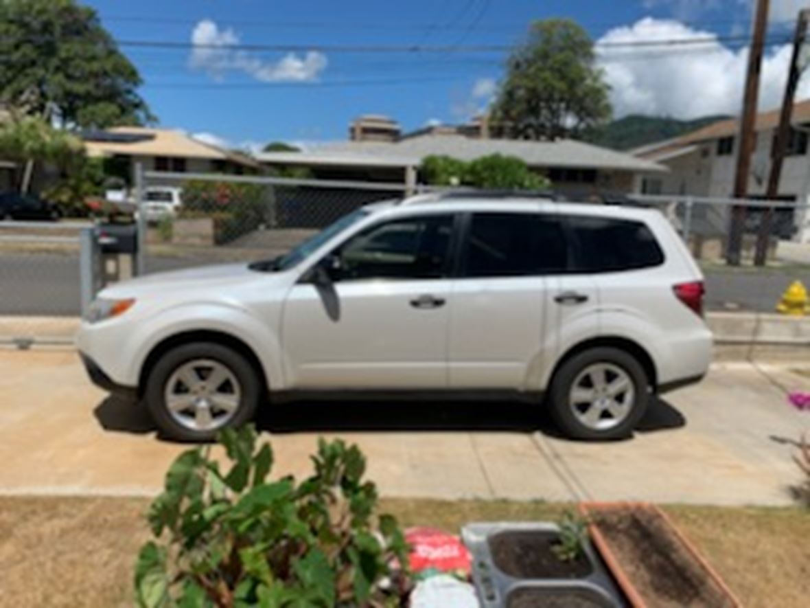 2011 Subaru Forester for sale by owner in Honolulu