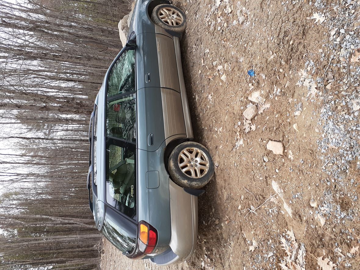 2001 Subaru Outback for sale by owner in Concord