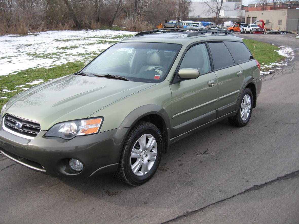 2005 Subaru Outback for sale by owner in Rochester