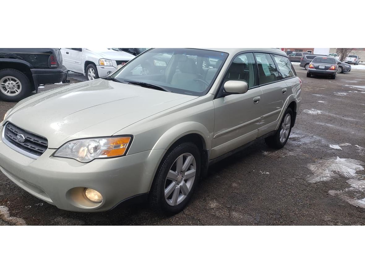 2006 Subaru Outback for sale by owner in Lansing