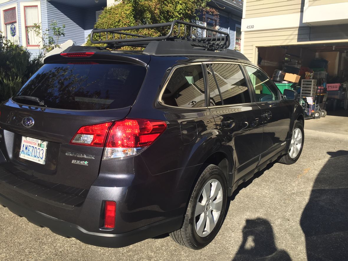 2011 Subaru Outback for sale by owner in Seattle