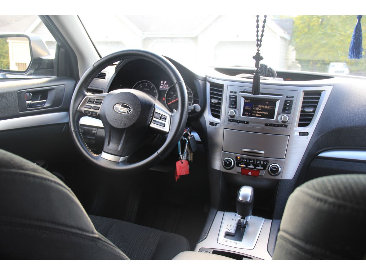 2014 Subaru Outback for sale by owner in Glendale Heights