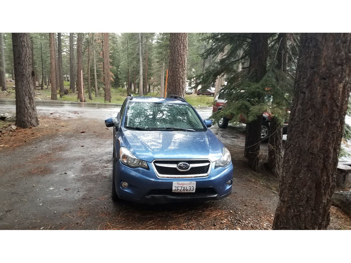 2014 Subaru XV Crosstrek Hybrid for sale by owner in Mammoth Lakes