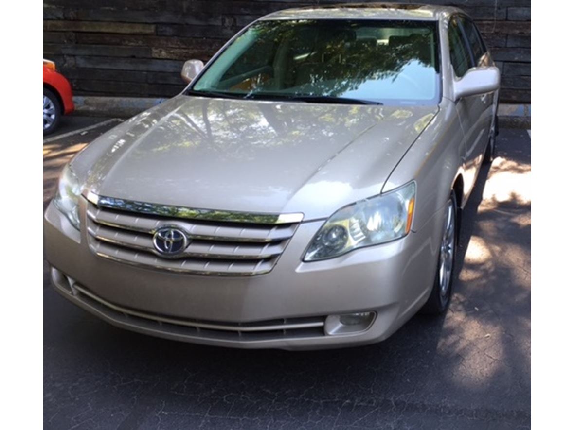 2006 Toyota Avalon for sale by owner in Peachtree Corners
