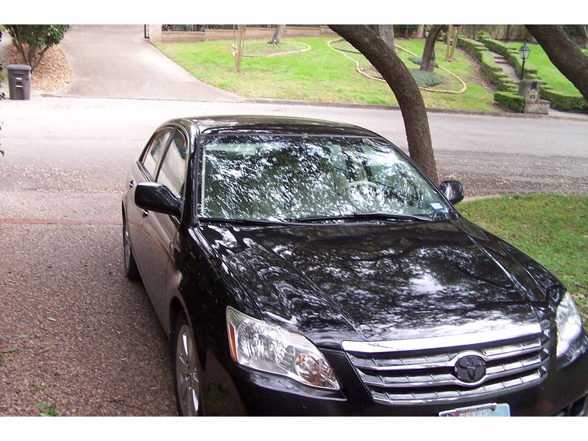 2006 Toyota Avalon for sale by owner in San Antonio