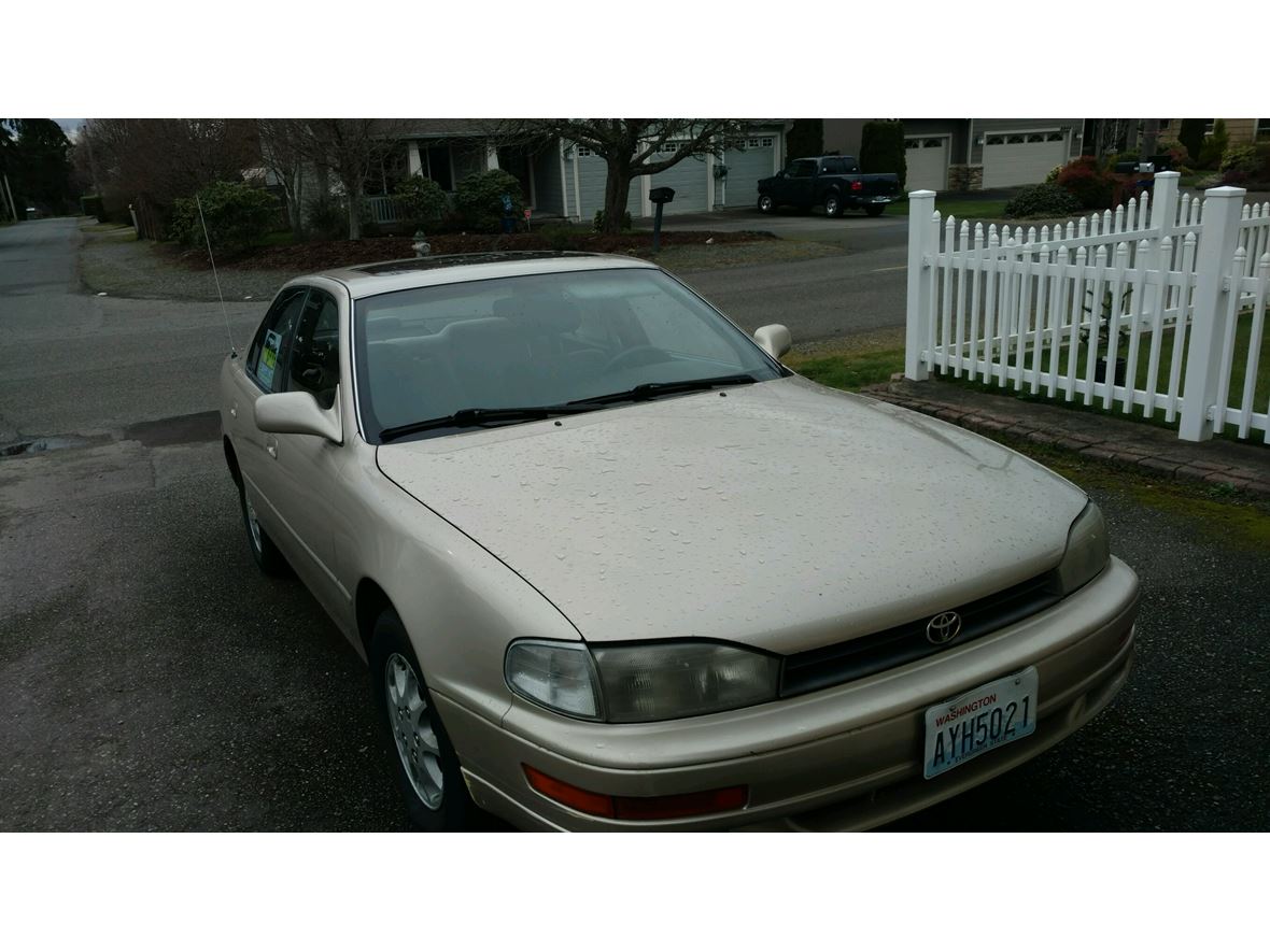1992 Toyota Camry for sale by owner in Tacoma