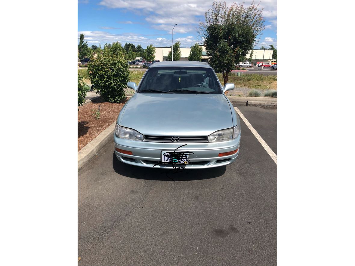 1994 Toyota Camry for sale by owner in Scappoose