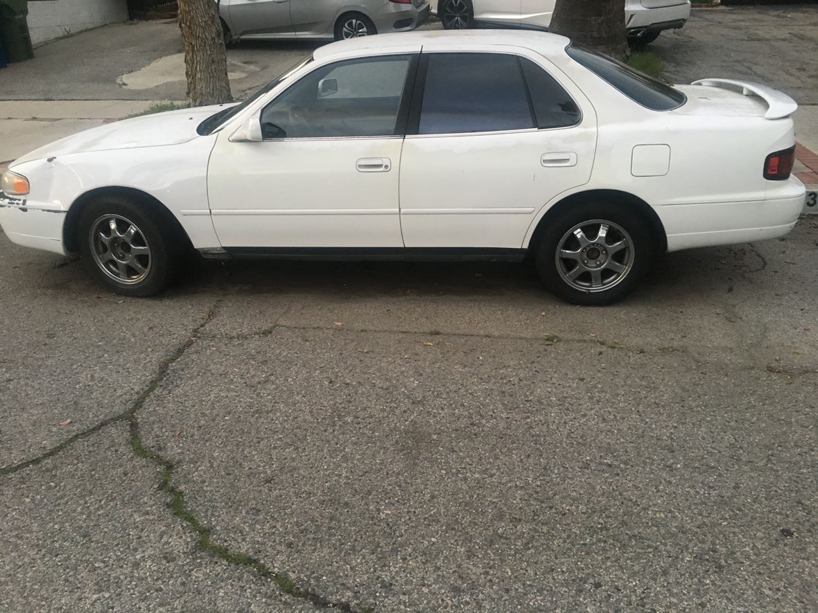 1996 Toyota Camry for sale by owner in Mission Hills